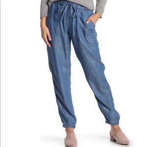 Tommy Bahama Chambray All Day Joggers